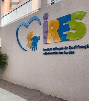 Primeira creche bilíngue para pessoas com deficiência auditiva em Alagoas será inaugurada em Maceió nesta segunda (26)