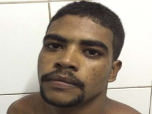 Acusado de homicídio é preso após ser abordado com moto sem documentos