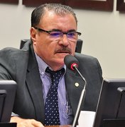 Após votar por Temer, Cícero Almeida diz ter sido agredido por procuradora estadual 