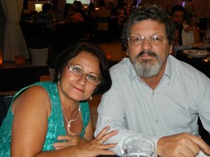 Casal junto há 50 anos morre de covid-19 com 24h de diferença