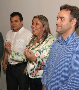 Pré-candidatos a prefeito e a vice elogiam iniciativas de Ana Valéria