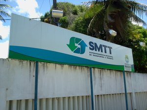 SMTT interdita trecho na Gruta de Lourdes para obras nesta segunda-feira (19)