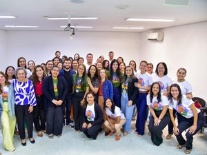 Arapiraca capacita equipes técnicas e fortalece políticas públicas para a Primeira Infância