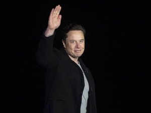 Bilionário Elon Musk desiste de proposta de compra do Twitter