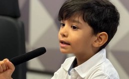 Minimédico de 6 anos encanta web ao discursar no Senado