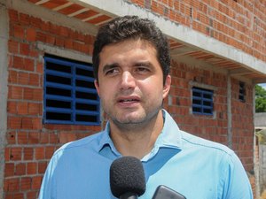 Rui acusa Antônio Albuquerque de ingerência no Tribunal de Contas