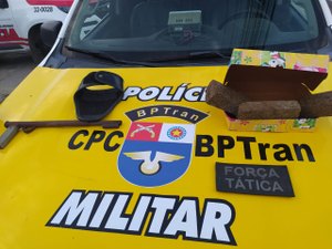 BPTran apreende drogas e arma de fogo durante operação