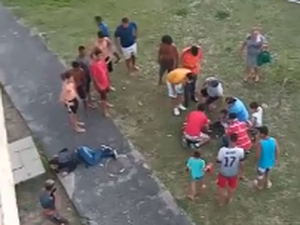 [Vídeo] Pai e dois filhos, de quatro meses e três anos, caem de ponte em Recife 