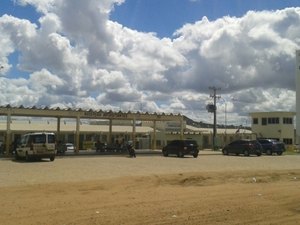 Aos 80 e tantos anos, Cauby Peixoto admite ser gay