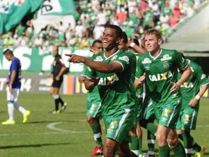 Camisas dos clubes do Brasileirão terão homenagem coletiva à Chapecoense