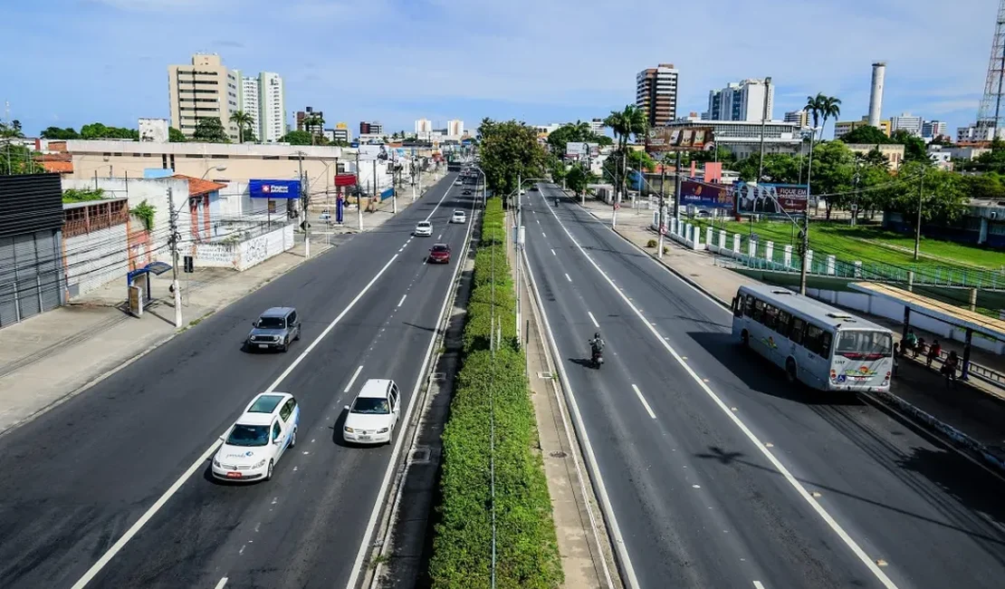 CUT Alagoas anuncia manifestação na Av. Fernandes Lima contra PEC prejudicial às aposentadorias