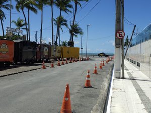 DMTT altera sentido de tráfego em trecho de rua na Ponta Verde, em Maceió