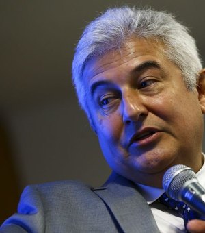 Ministro da Ciência e Tecnologia, Marcos Pontes, é internado em Brasília