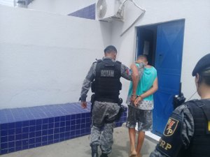 Menor é apreendido com maconha e arma artesanal