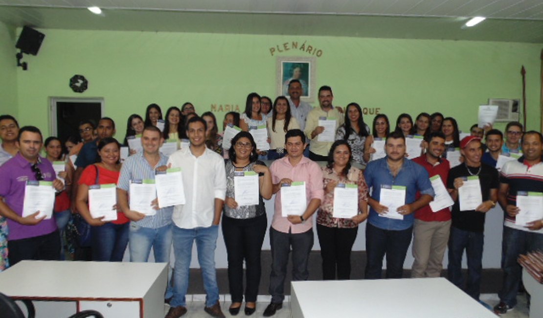 Prefeitura de Limoeiro de Anadia convoca mais 40 aprovados em concurso