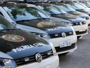 Tiroteio na sede da Polícia Civil deixa 1 morto e 3 feridos