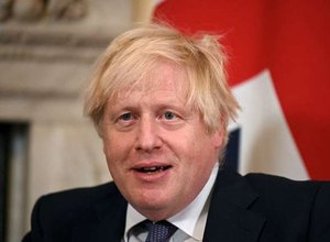 Boris Johnson se perde em discurso e é salvo por Peppa Pig