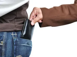 Casal tem R$ 1.500 furtados após ‘conto do vigário’.