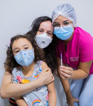 Arapiraca realiza mutirão de vacinação pediátrica contra a Covid-19 neste sábado
