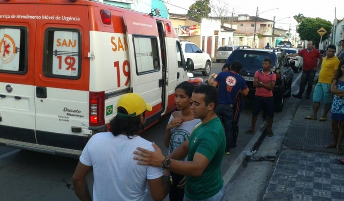 Mulher é atropelada no Bairro Ouro Preto