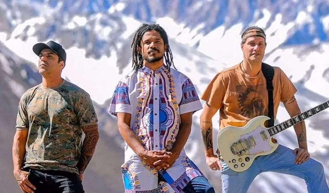 Natiruts fará último show da turnê de despedida no Na Praia
