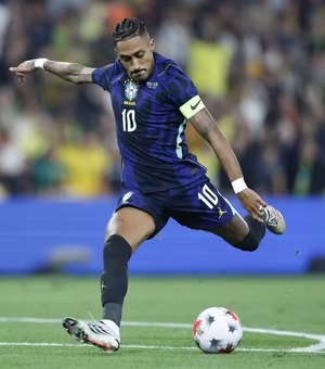 Raphinha é cortado da Seleção e não viaja para amistoso com a Índia