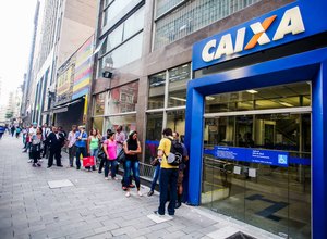Caixa prepara festa para funcionários no estádio de futebol Mané Garrincha