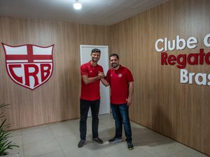 CRB realiza treino no CT Ninho do Galo com presença do novo coordenador técnico
