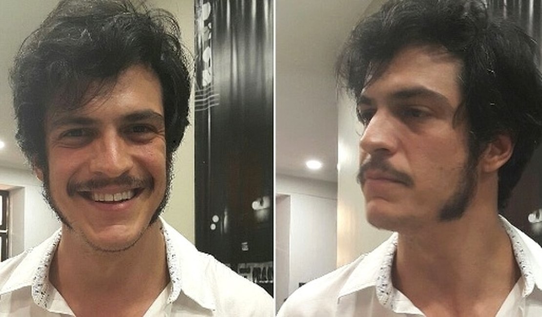 Mateus Solano exibe novo visual para sua primeira novela após Félix