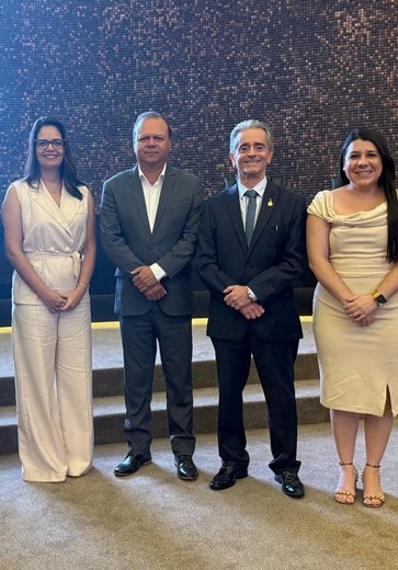 Vice-prefeito de Igaci, Josenildo França, participa de solenidade do Programa Moradia Legal