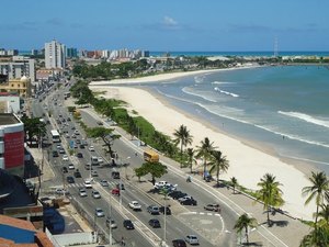 Relatório do IMA aponta 13 trechos do litoral de Alagoas impróprios para banho