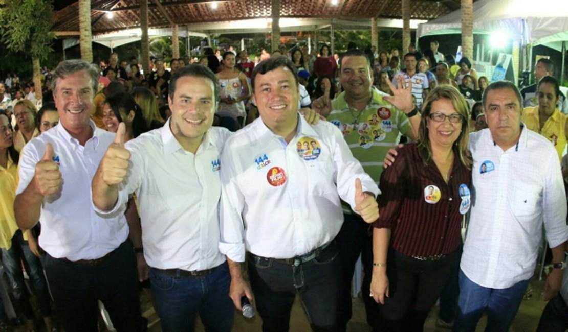 Renan Filho e Collor recebem apoio em Marechal