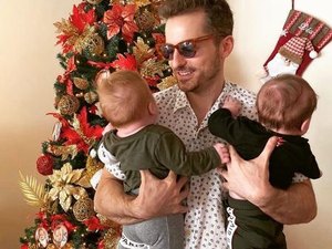 Marido de Paulo Gustavo mostra gêmeos do casal: 'Natal mais feliz da vida'