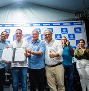 Governo de Alagoas entrega obras de pavimentação e autoriza relocação do Cisp em Messias