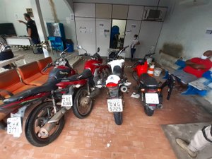 Desmanche de motos é localizado pela polícia e veículos são recuperados em Arapiraca