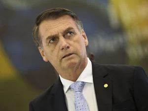 Bolsonaro se solidariza após incêndio no CT do Flamengo
