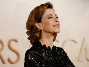 Fernanda Torres é anunciada como jurada do Festival de Veneza