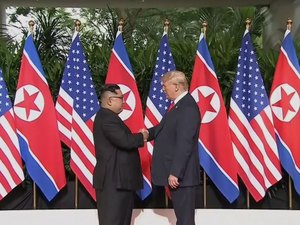 Kim Jong-un se compromete com desnuclearização completa após encontro com Trump em Singapura