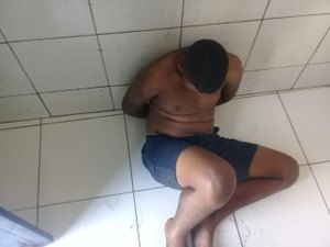 Bandido rouba carro e é detido duas ruas depois em menos de 24h