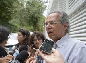 Equipe de transição discute hoje privatizações e ajuste fiscal