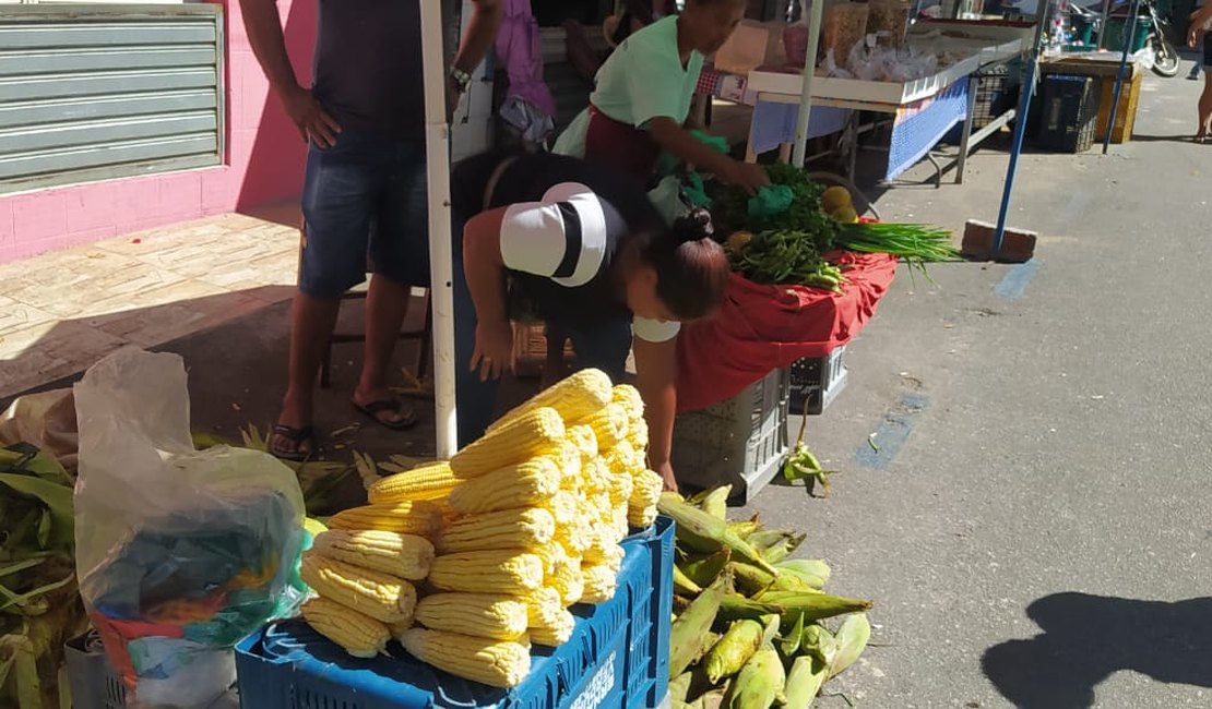 Vigilância alerta para os cuidados ao  consumir comidas típicas em Palmeira