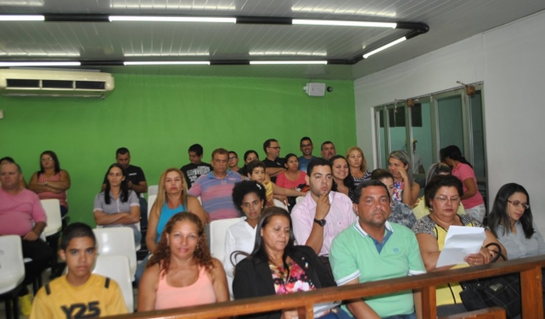 Projeto que cria cargo efetivo para agentes de saúde e de endemias será votado