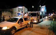 Caravana de Severino e Randerson percorre cinco bairros de Arapiraca