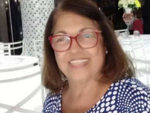 Idosa arremessada de ônibus com porta aberta morre após 10 dias