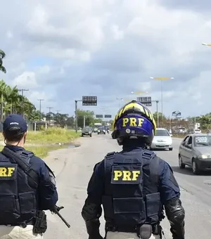 Alexandre Moraes pede explicação à PRF sobre blitze em cidades do Nordeste