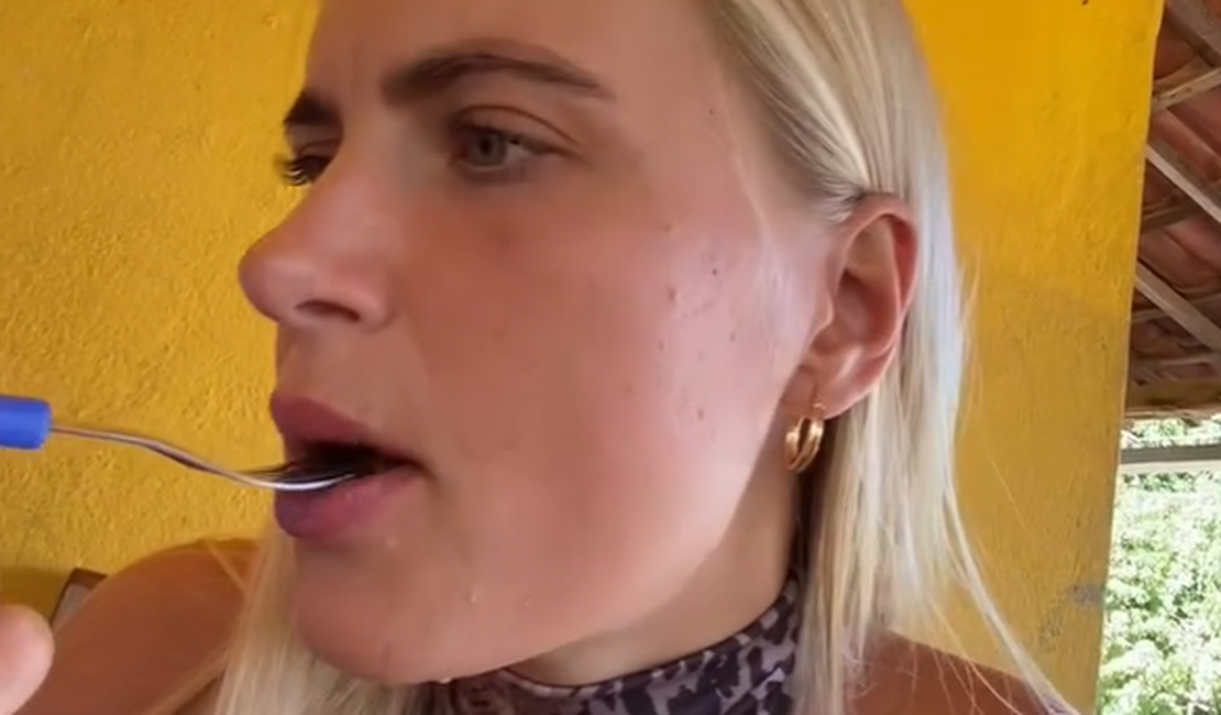 [Vídeo] Influencer europeia encara buchada de bode no Sertão de Alagoas e viraliza