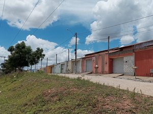 [Vídeo] Moradores de loteamento na Massaranduba reclamam de roubos frequentes durante o dia