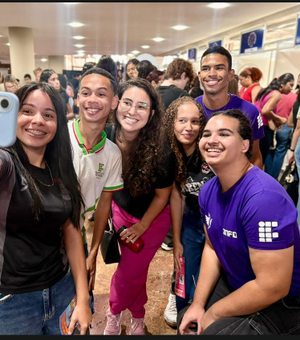 “O futuro começa quando o jovem tem um emprego digno”, diz Teca Nelma em mutirão de inclusão profissional