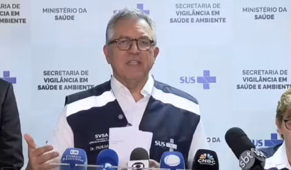Brasil tem 59 casos de intoxicação por metanol; Ministério da Saúde aumenta estoque de etanol farmacêutico