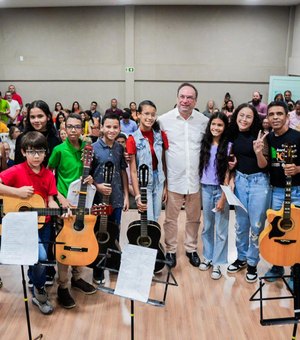 ﻿Escola Municipal de Artes e Museu Zezito Guedes são revitalizados e modernizados em Arapiraca